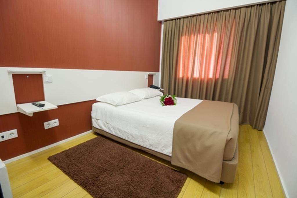 Hotel Laranjeira فيانا دو كاستيلو الغرفة الصورة